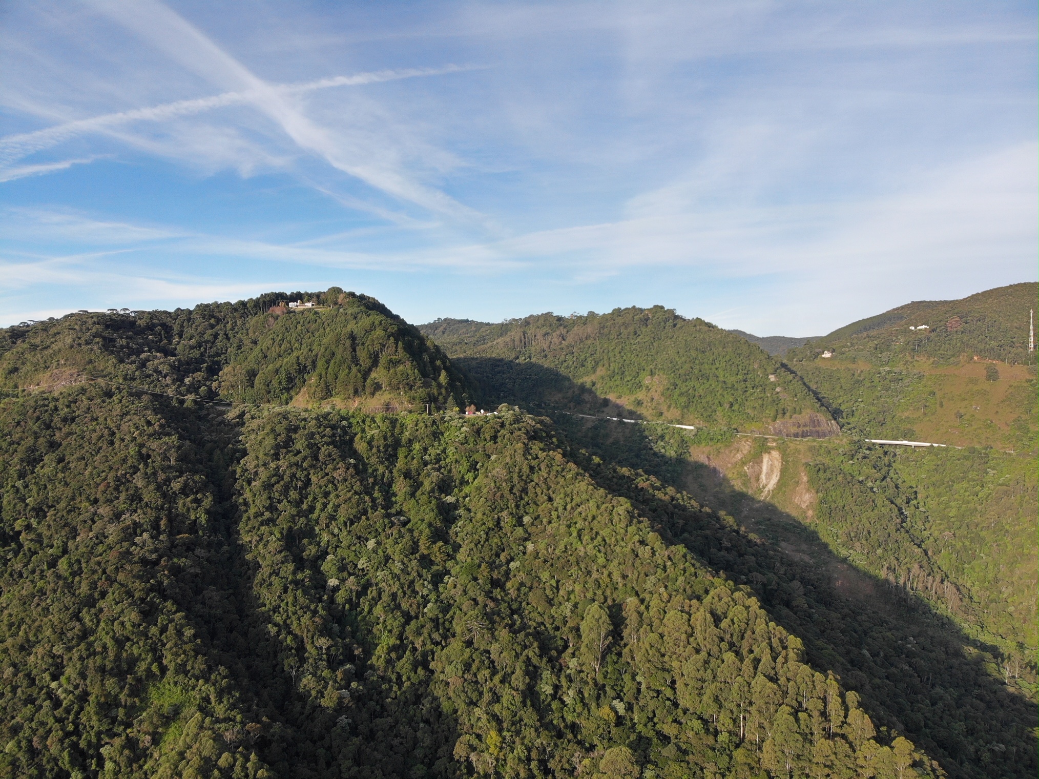 Imagem e Vídeo Aéreo com Drone em Campos do Jordão/SP e Região