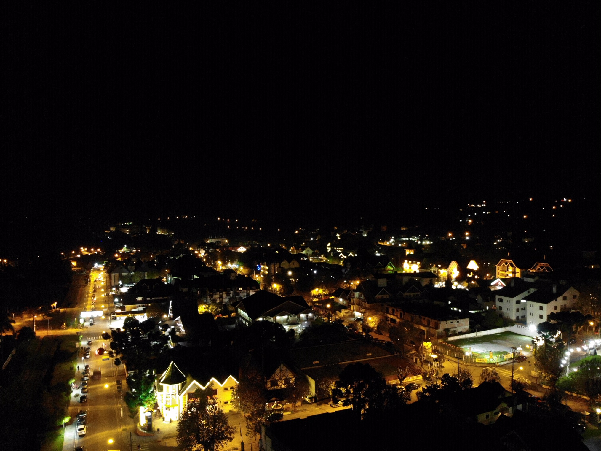 Imagem e Vídeo Aéreo com Drone em Campos do Jordão/SP e Região